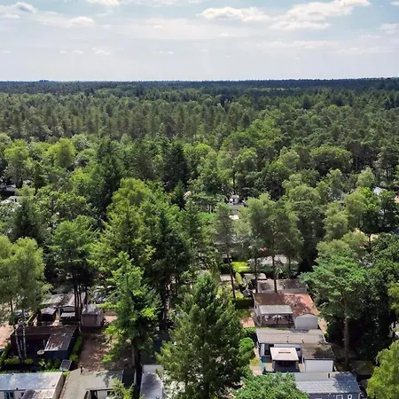 Luxe Veluwe Sauna En Hottub
