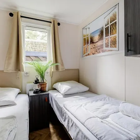 Шале Luxe Veluwe Sauna En Hottub *