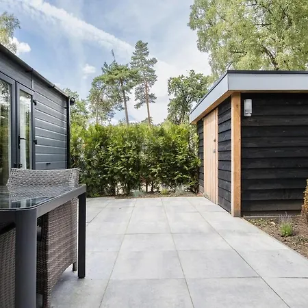 Vakantiehuis Luxe Wellnesschalet Met Sauna&hottub - Hoenderloo, Veluwe *