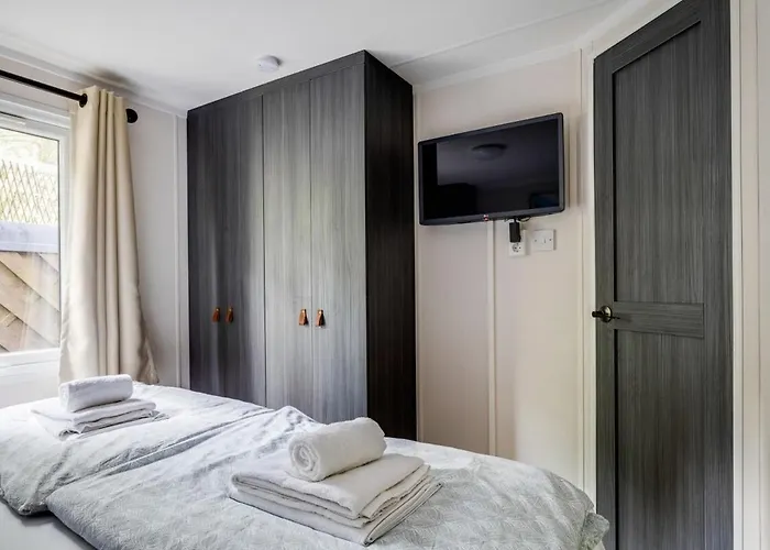 Luxe Veluwe Sauna En Hottub Alpesi faház *