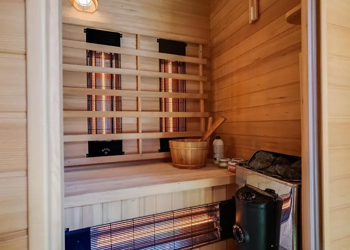 Luxe Veluwe Sauna En Hottub Alpesi faház Hoenderloo