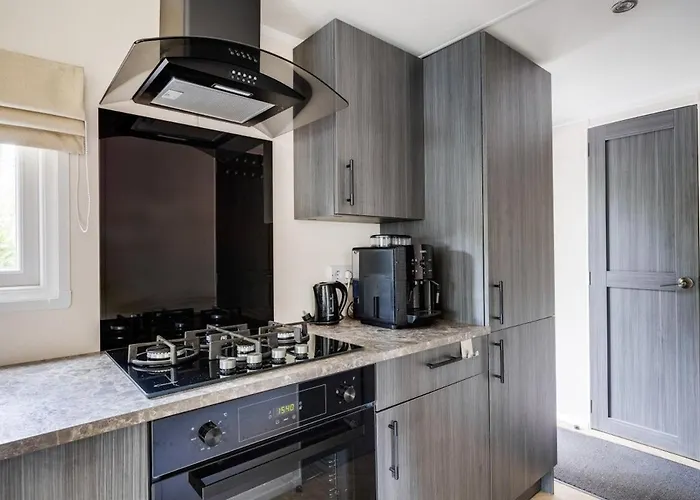 Luxe Veluwe Sauna En Hottub